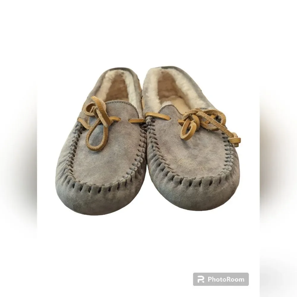 Ugg Dakota slippers size 13/1 in excellent condition